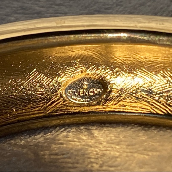Vintage Givenchy Chunky Runway Gold Bangle Bracelet - Picture 11 of 15